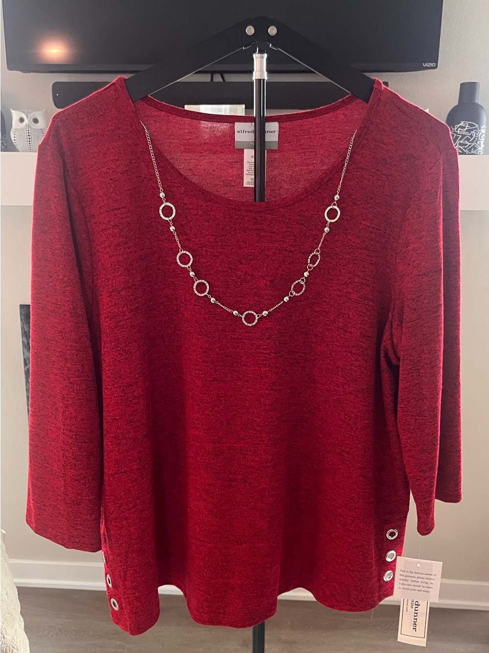 Alfred Dunner Petite XL Women's Red Crewneck Quarter Sleeve Top